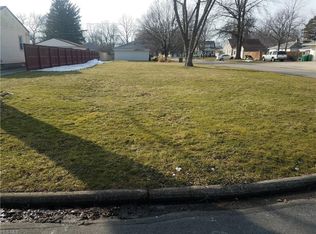 4834 Glen Lodge Rd, Mentor, OH 44060