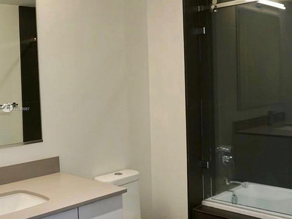2nd image of 1600 NE 1st Ave APT 2117