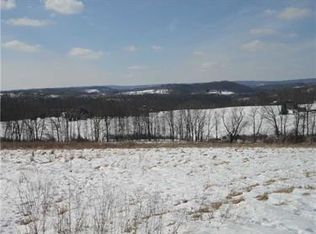 203 Slater Rd, Ligonier, PA 15658