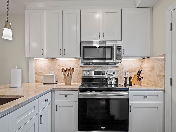 4th image of 3851 N Ocean Boulevard #410