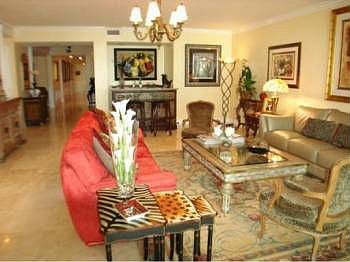 4th image of 3201 NE 183rd St #2006