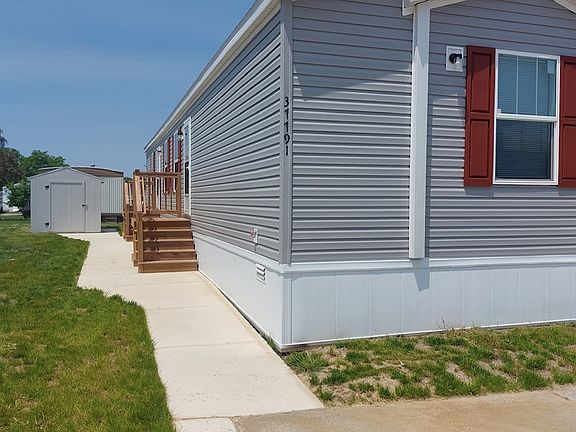 2nd image of 37791 Emerson Dr #267