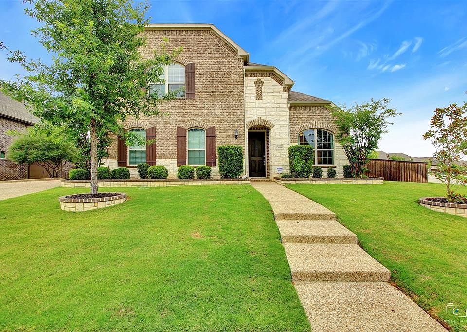1st image of 2809 Chatswood Dr