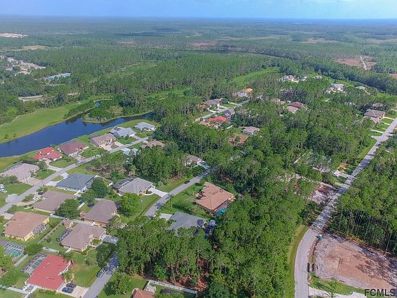 5th image of 11 Lake Charles Ln