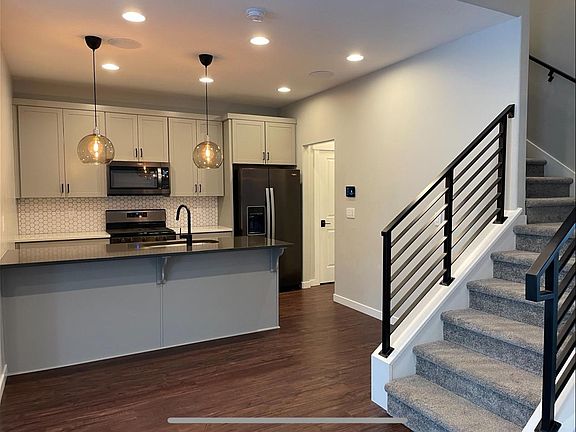 2nd image of 5161 N Marble Fox Way W