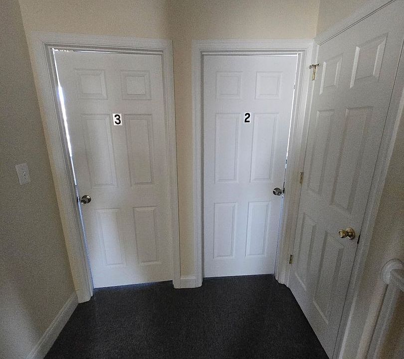 2nd image of 314 Lyndhurst St Room 2
