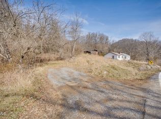 2595 Sinking Creek Hwy, Dungannon, VA 24245