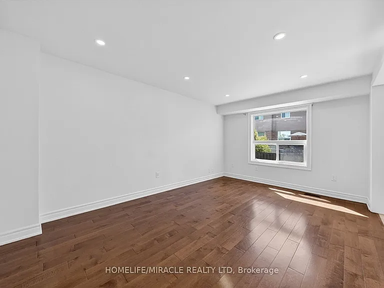 88 Reed Dr — Photo 17