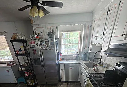 1020 Riverside Cir — Photo 4