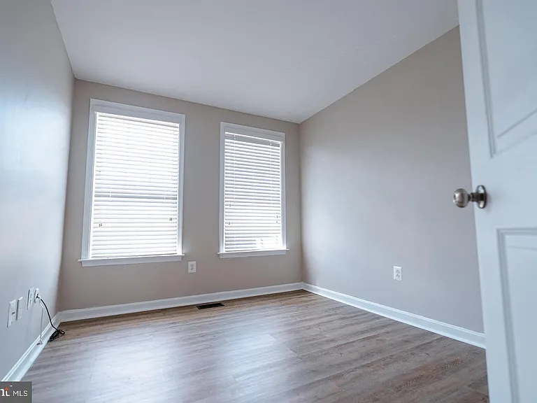 15520 Lady Lauren Ln — Photo 10