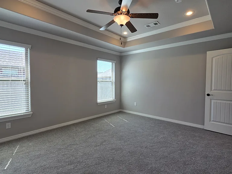 404 W Gillian Ave — Photo 11
