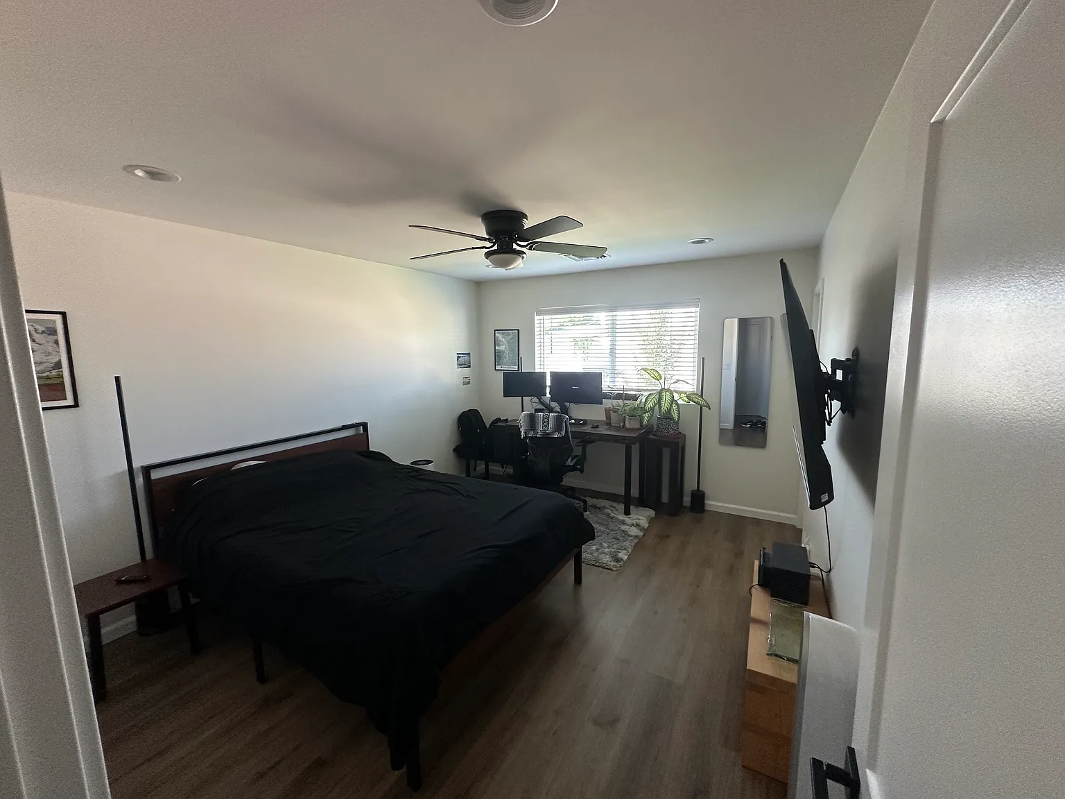 3 bed, 1500 sqft, $1,050 — Photo 2