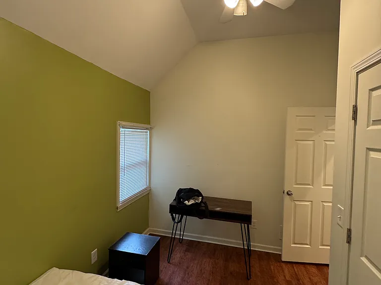 60 Conklin Ave #2 — Photo 11