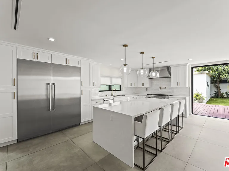 6459 Colgate Ave — Photo 12