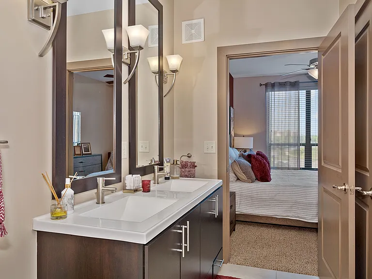 Latitude at Deerfield Crossing — Photo 16