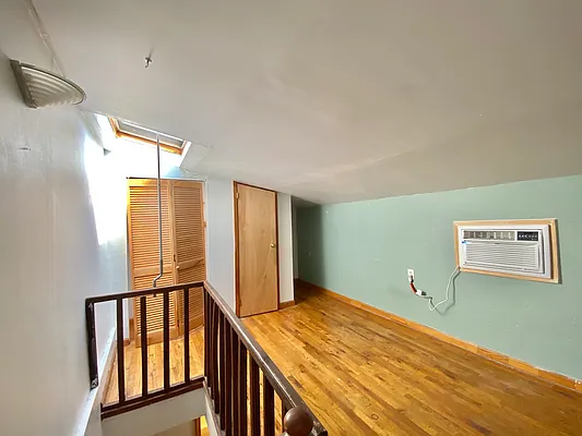 Rented by Crosstown Apartments NYC | media 34