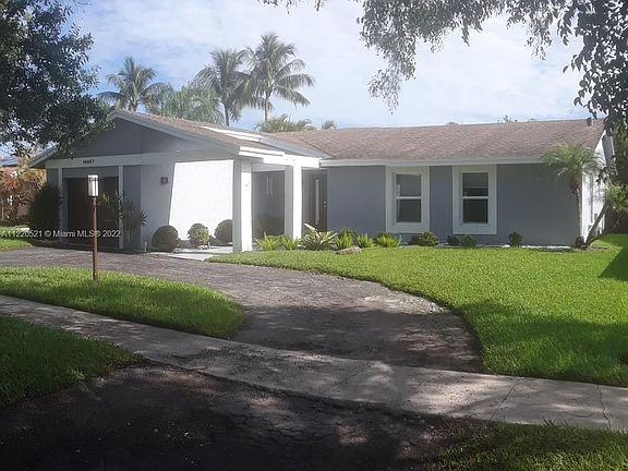 5th image of 16867 Royal Poinciana Dr #16867