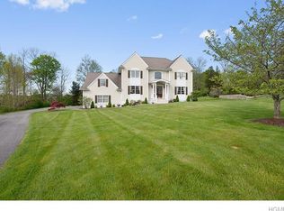 15 Meadowview Ln, Carmel, NY 10512