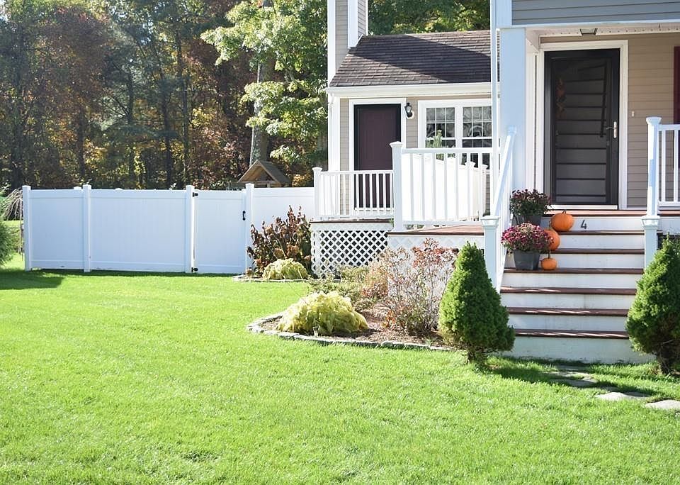 4 Aucoot Rd, Mattapoisett, MA 02739 Zillow