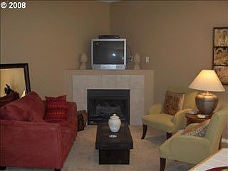 2nd image of 14734 SW Catalina Dr
