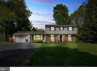 1126 Nottingham Dr, West Chester, PA 19380
