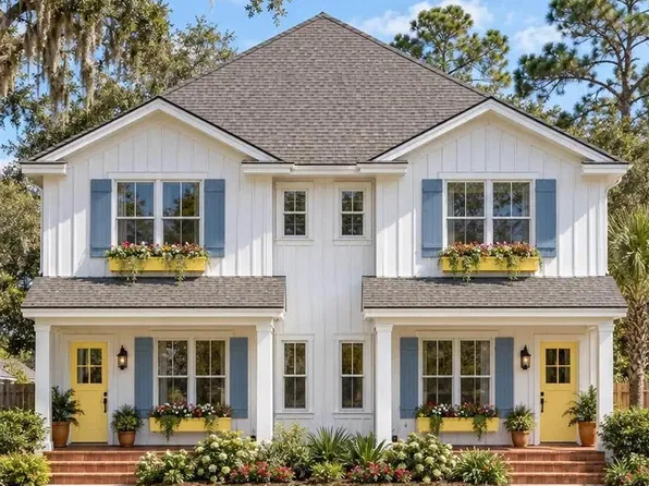 1113 Dr Martin Luther King Jr Dr, Pensacola, FL 32503