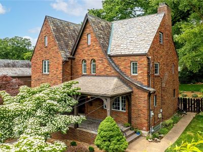 136 Inglewood Dr, Pittsburgh, PA, 15228