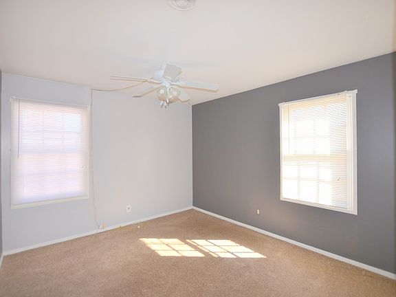 5th image of 532 Edgewood Dr