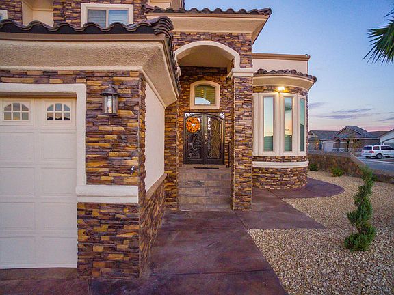 3rd image of 308 Mar Vista Pl