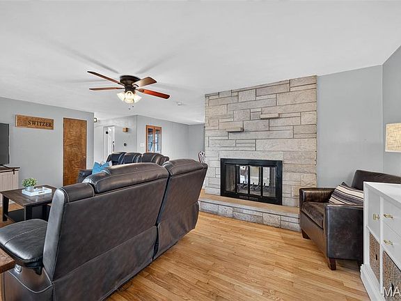4th image of 1505 Paradise Dr