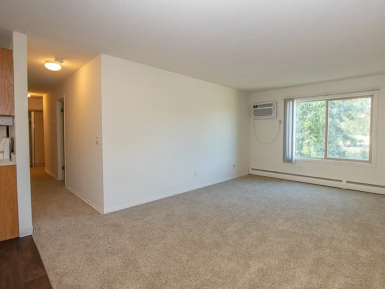 Regency Park — Photo 12