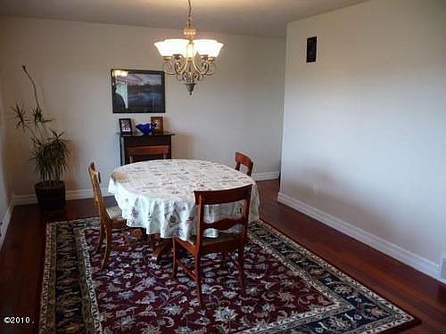 4th image of 370 W Bowman Dr