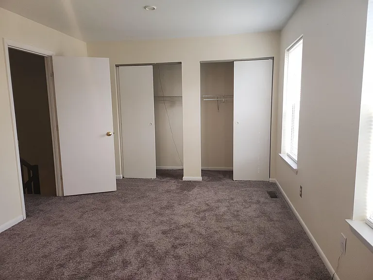 8212 Londonderry Ct — Photo 21