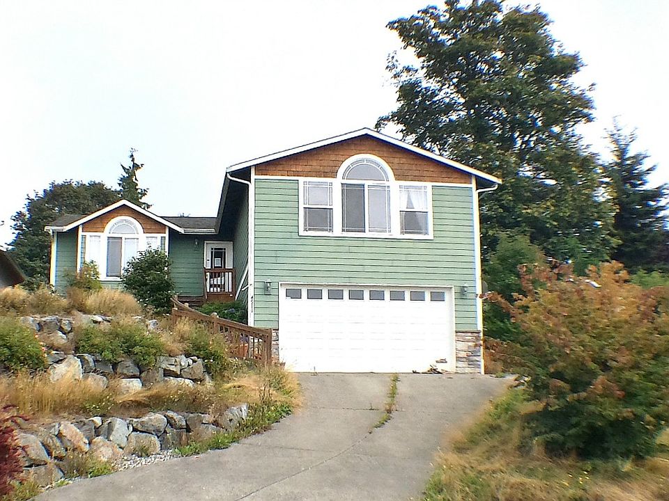 1st image of 4911 72nd Dr NE