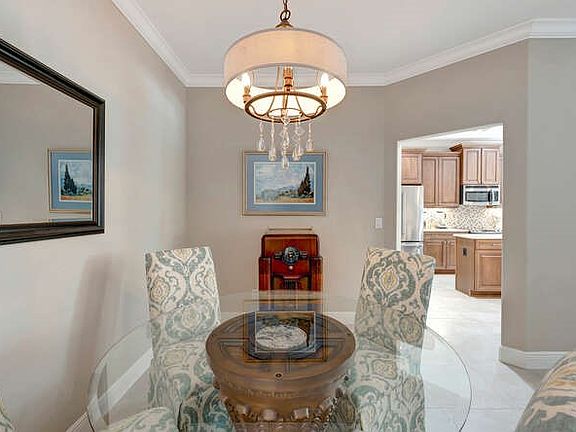 5th image of 636 Gossamer Wing Way