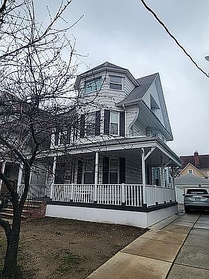 1st image of 8627 111th St