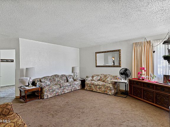 3rd image of 211 Green Haven Pl