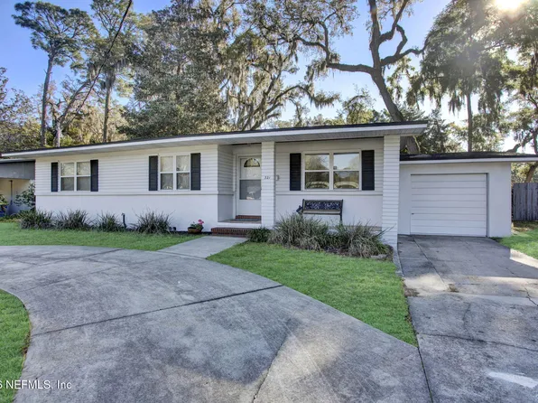 321 TIDEWATER Circle E, Jacksonville, FL 32211