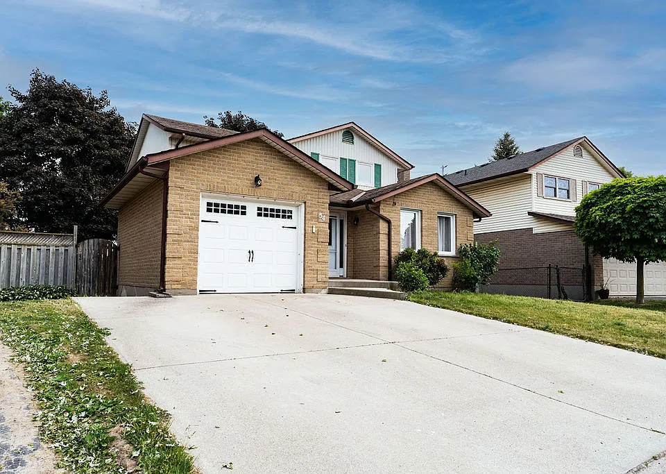 54 Bexhill Dr