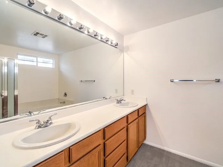 9860 Ridgehaven Ave — Photo 15