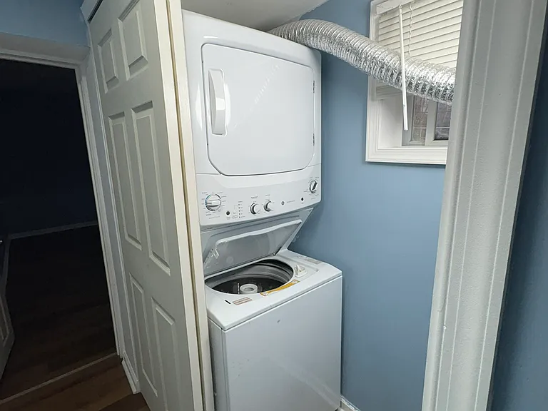 4024 Cambridge St #1 — Photo 4