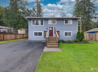19319 NE 172nd St, Woodinville, WA