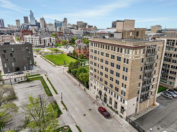 2nd image of 2915 John R St APT 509