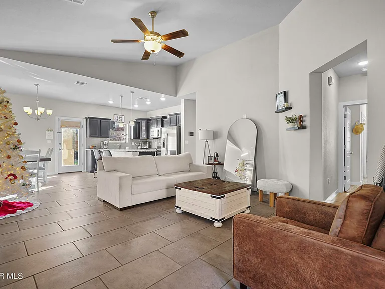 14936 Tierra Haven Ave — Photo 13