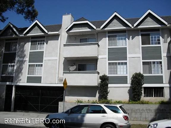 2nd image of 10201 Woodbine St