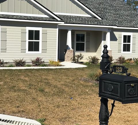 2nd image of 123 Savannah Forest Cir