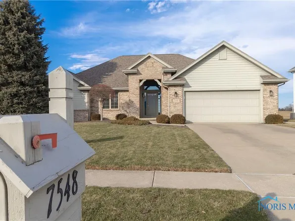 7548 Royal Timbers Ln, Waterville, OH 43566