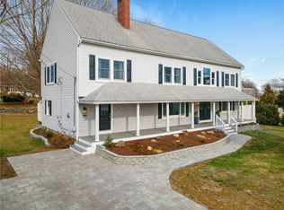 22 Highland Rd, Saunderstown, RI 02874