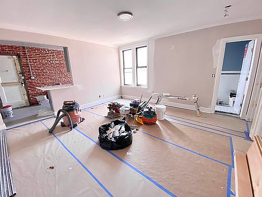 5th image of 5406 Skillman Ave APT 4A