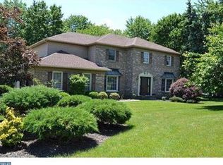 2 Alexis Dr, Ambler, PA 19002
